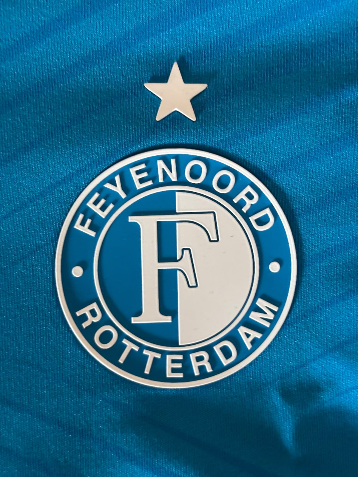Feyenoord Keepersshirt 2023-2024 BNWT Kids (134) (10/10)