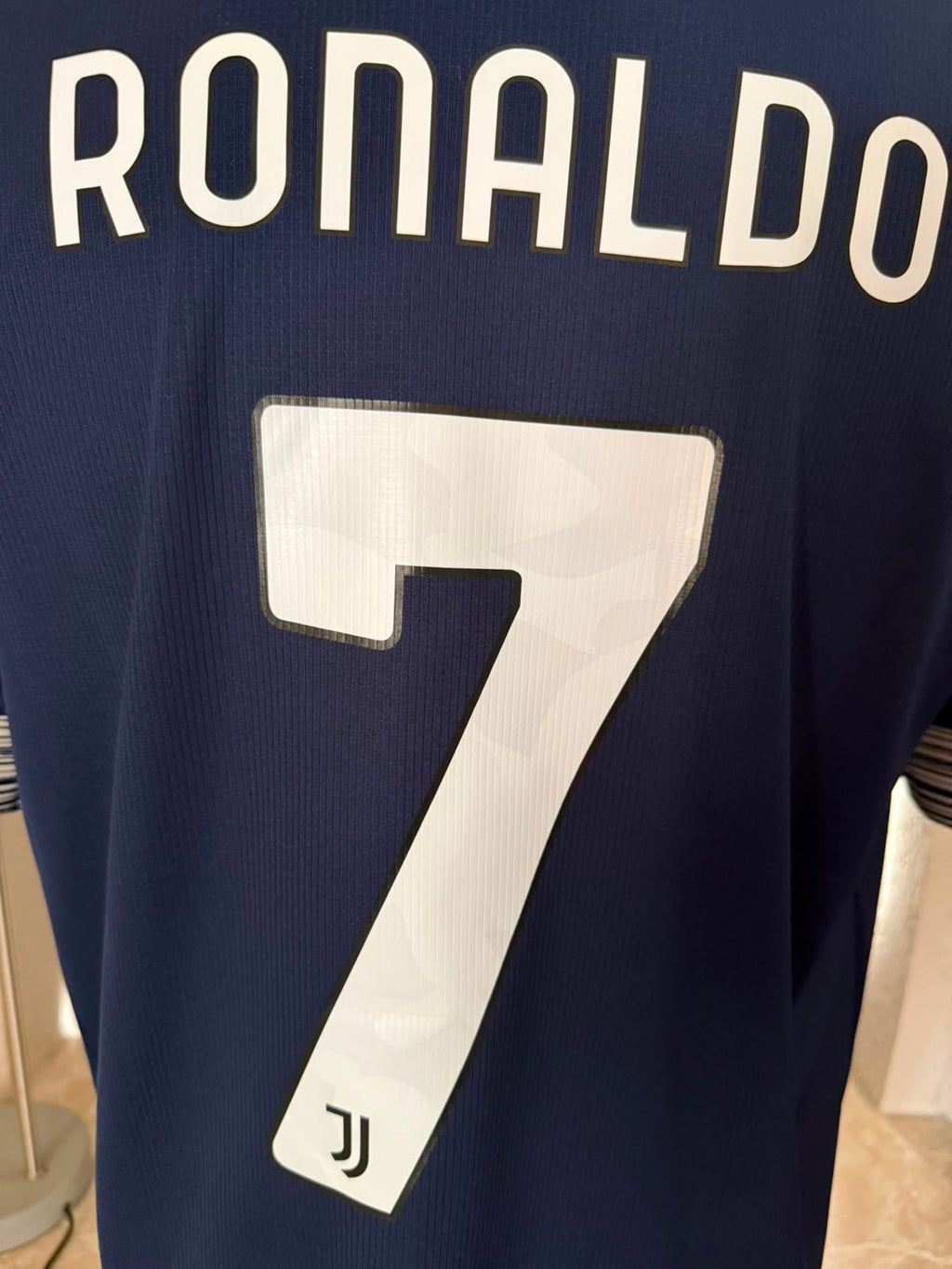 Juventus Uitshirt 2020-2021 #7 Ronaldo (L) (9/10)