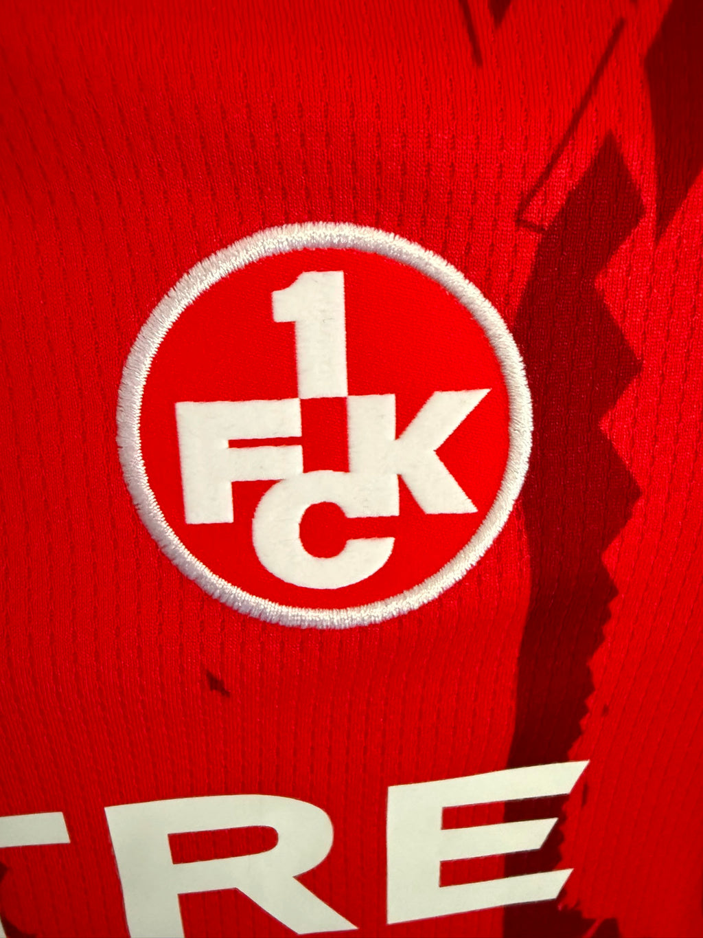 1. FC Kaiserslautern Thuisshirt 2025-2026 BNWT ( 98&116) (10/10)