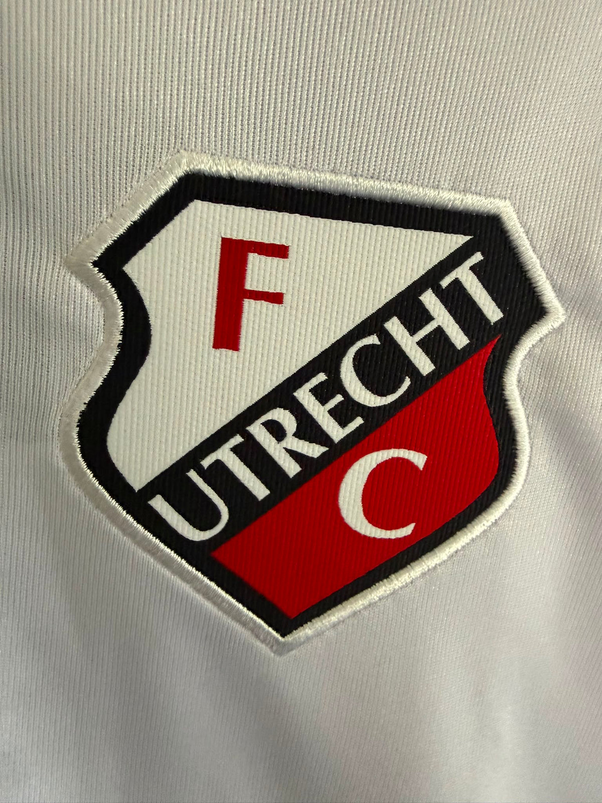 FC Utrecht Thuisshirt Thuisshirt 2024-2025 BNWT (S) (10/10)