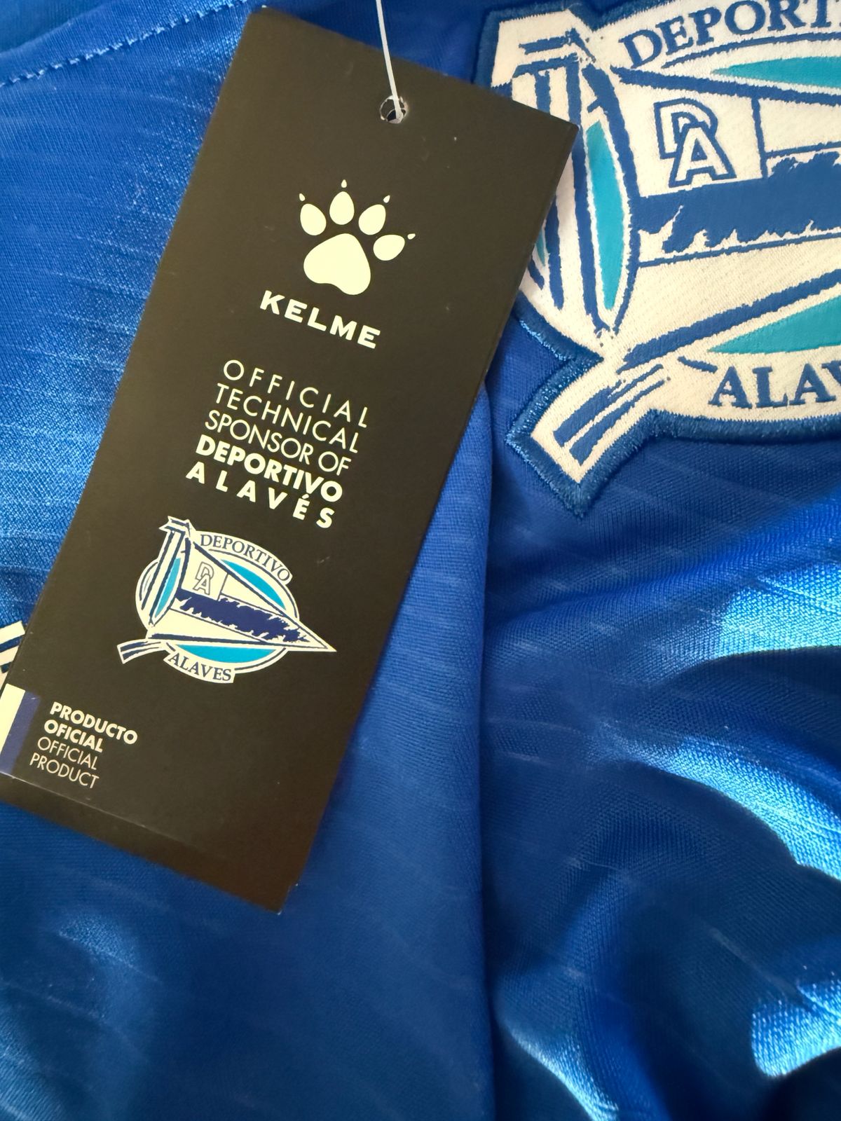 Deportivo Alavés Trainingsshirt 2019-2020 NWT (XS) (10/10)