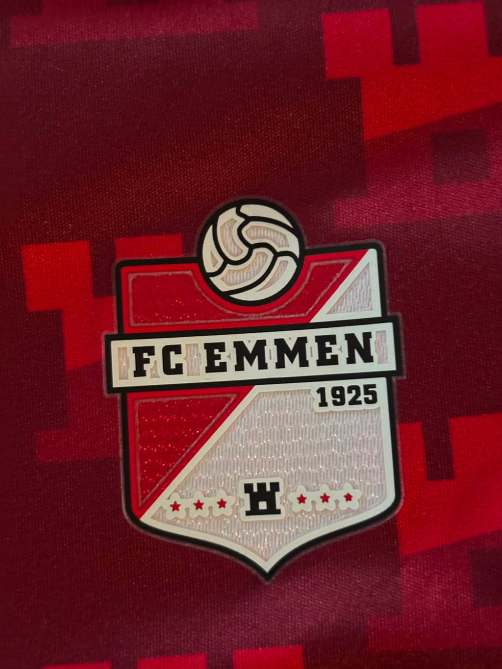 FC Emmen Warming-up Shirt 2025 Kids (140) (9/10)