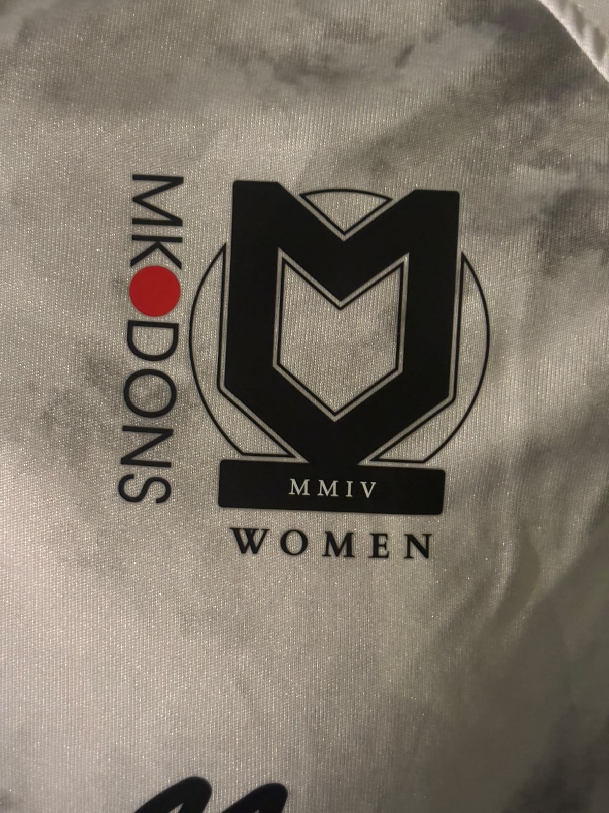 MK Dons Thuisshirt Vrouwenteam 2022-2023 BNWT (L) (10/10)