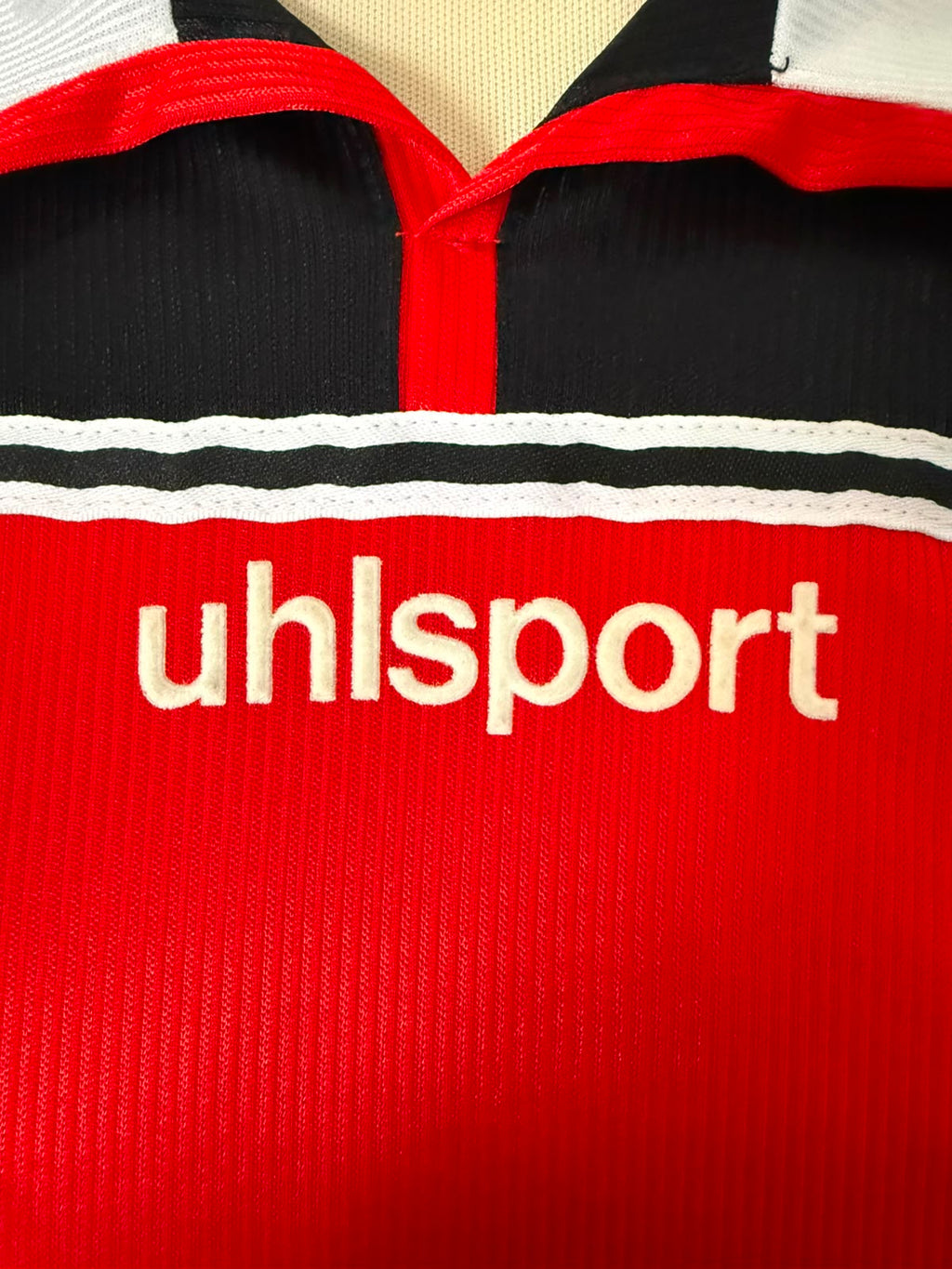 SSV Reutlingen 05 Thuisshirt 2001-2002 #9 Hoffmann (L) (7/10)