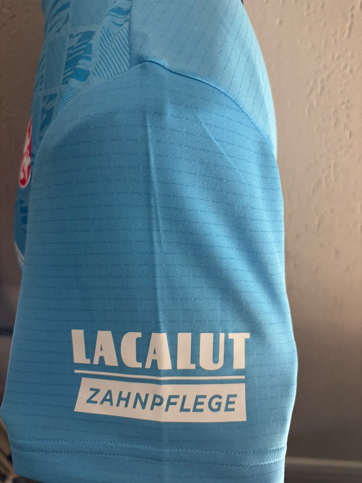 1.FC Kaiserslautern Keepersshirt 2025-2026 BNWT (S) (10/10)