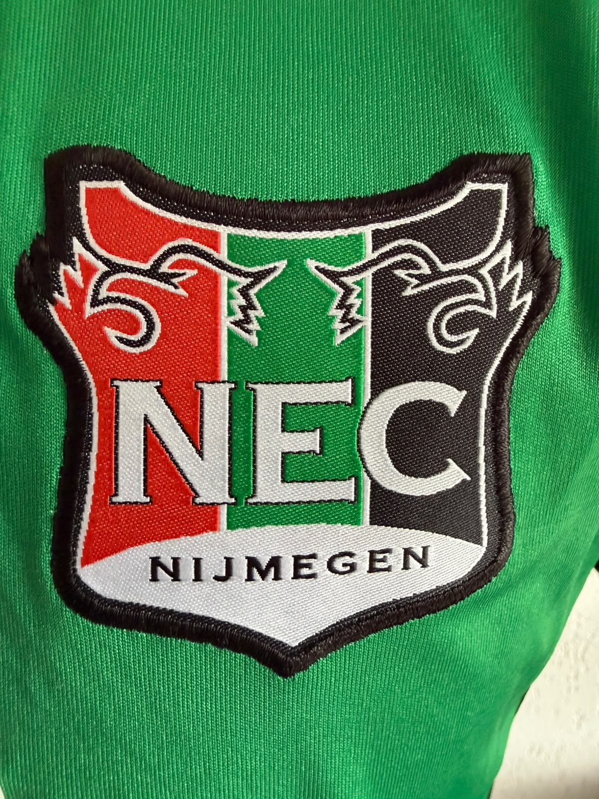 NEC Thuisshirt 2013-2014 (M) (8/10)